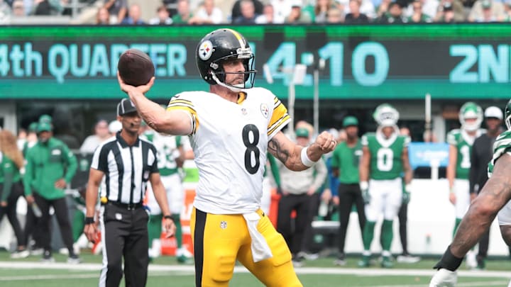 Sep 7, 2025; East Rutherford, New Jersey, USA; Pittsburgh Steelers quarterback Aaron Rodgers (8) prepares to throw the ball during the second half against the New York Jets at MetLife Stadium. Mandatory Credit: Vincent Carchietta-Imagn Images