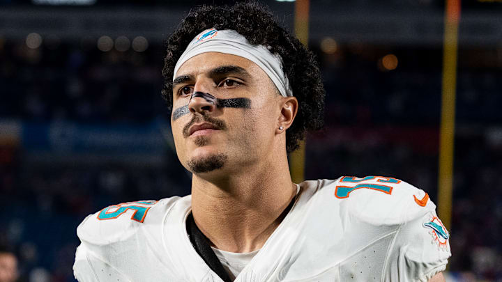 Miami Dolphins edge rusher Jaelan Phillips
