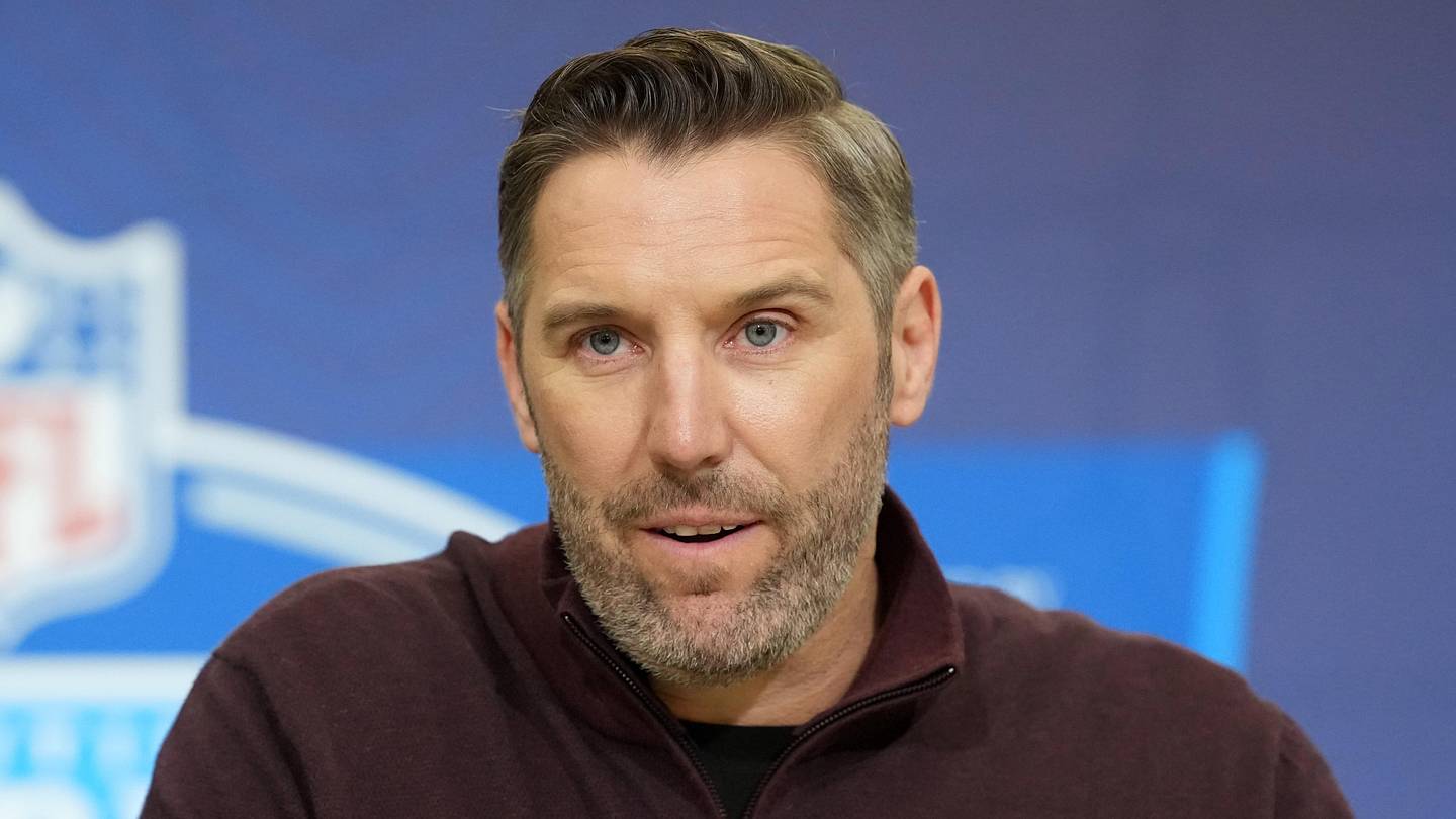 Commanders' GM Adam Peters Receives Brutal Review Ahead of 2026 Season