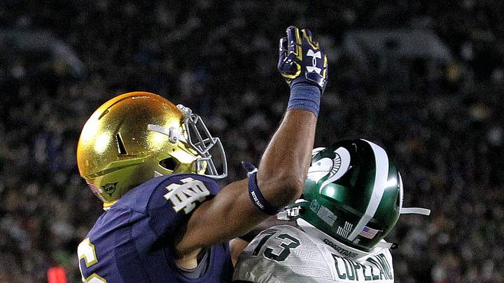 Sep 17, 2016; South Bend, IN, USA; Notre Dame Fighting Irish wide receiver Equanimeous St. Brown (6) has pass broken up by Michigan State Spartans cornerback Vayante Copeland (13) during the second half a game at Notre Dame Stadium. Sep 17, 2016; South Bend, IN, USA; Notre Dame Fighting Irish wide receiver Equanimeous St. Brown (6) has pass broken up by Michigan State Spartans cornerback Vayante Copeland (13) during the second half a game at Notre Dame Stadium.