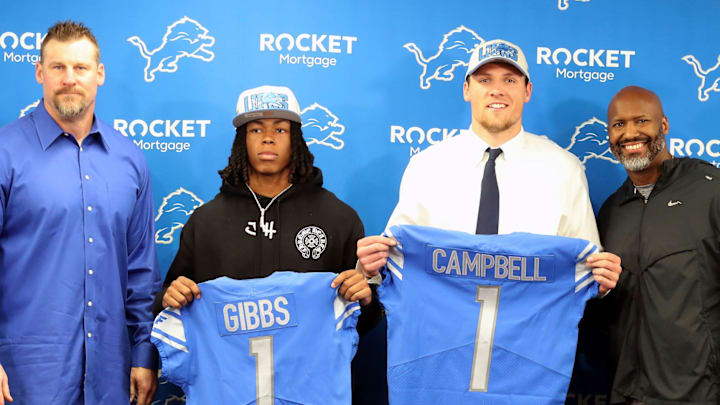 Detroit Lions coach Dan Campbell, Jahmyr Gibbs from Alabama, Jack Campbell from Iowa, and general manager Brad Holmes pose during the players' introductory news conference at team headquarters in Allen Park on Friday, April 28, 2023.

Lions 042823 Kd275