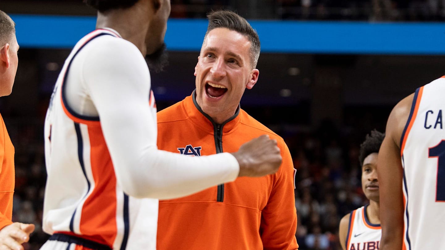 Auburn Tigers Push Win Streak to 4 after Beating Texas Longhorns