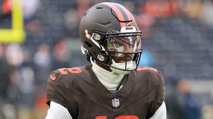 NFL: DEC 07 Titans at Browns NFL: DEC 07 Titans at Browns