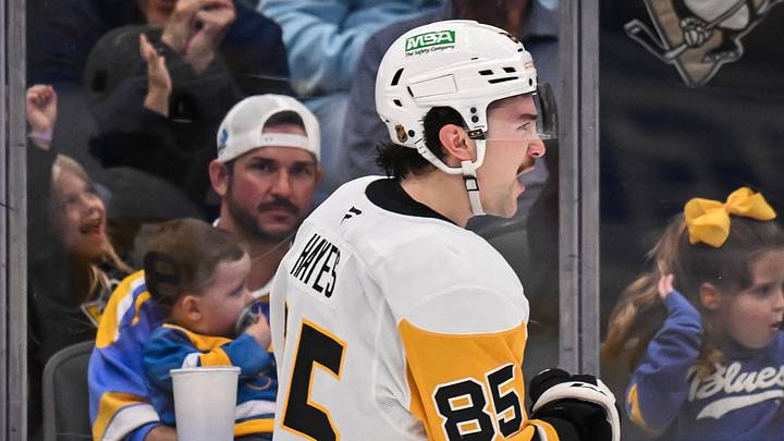 Pittsburgh Penguins right wing Avery Hayes Pittsburgh Penguins right wing Avery Hayes