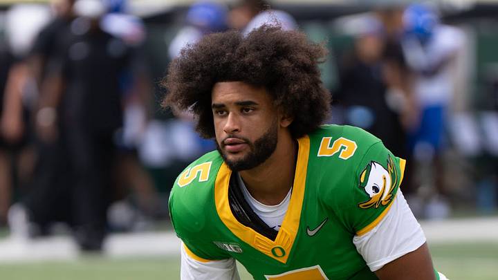 Oregon Ducks quarterback Dante Moore Oregon Ducks quarterback Dante Moore