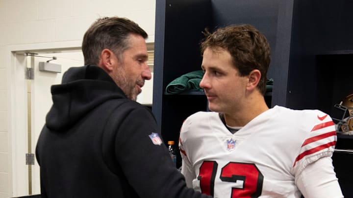 San Francisco 49ers head coach Kyle Shanahan (L) and quarterback Brock Purdy (R)