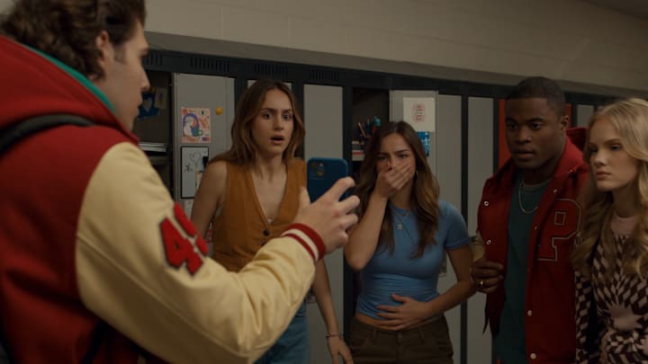 (L to R) Tomaso Sanelli, Nell Verlaque, Addison Rae, Gabriel Davenport and Jenna Warren star in THANKSGIVING