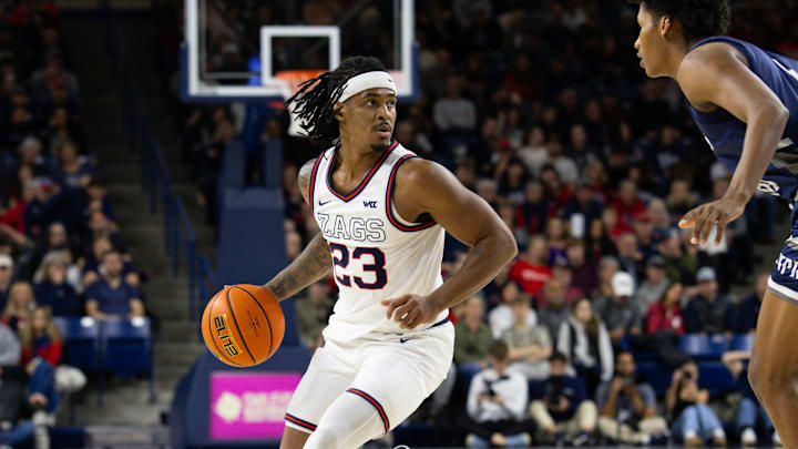 Gonzaga Bulldogs guard Adam Miller (23).