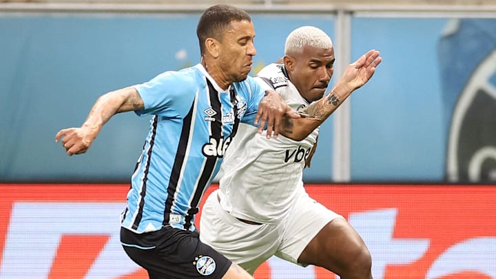 No primeiro turno, houve empate por 1 a 1 No primeiro turno, houve empate por 1 a 1