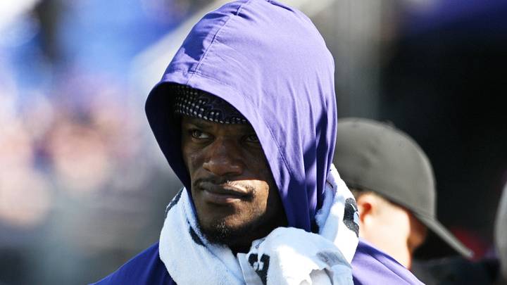 Oct 25, 2026; Baltimore, Maryland, USA; Baltimore Ravens quarterback Lamar Jackson (8) looks on during the second quarter against the Cincinnati Bengals at M&T Bank Stadium. Mandatory Credit: Tommy Gilligan-Imagn Images Oct 25, 2026; Baltimore, Maryland, USA; Baltimore Ravens quarterback Lamar Jackson (8) looks on during the second quarter against the Cincinnati Bengals at M&T Bank Stadium. Mandatory Credit: Tommy Gilligan-Imagn Images