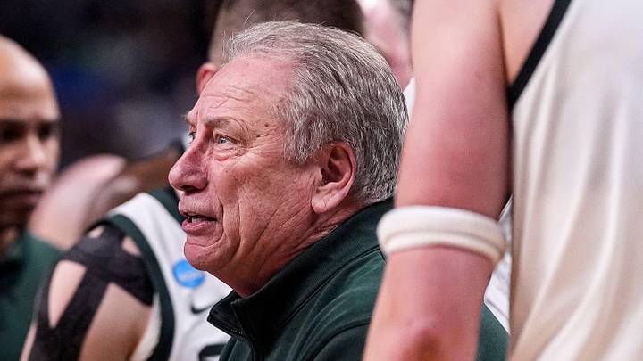 Michigan State head coach Tom Izzo talks to guard Jeremy Fears Jr. (1) at a timeout against Louisville during the second half of NCAA Tournament Second Round at KeyBank Center in Buffalo on Saturday, March 21, 2026. Michigan State head coach Tom Izzo talks to guard Jeremy Fears Jr. (1) at a timeout against Louisville during the second half of NCAA Tournament Second Round at KeyBank Center in Buffalo on Saturday, March 21, 2026.