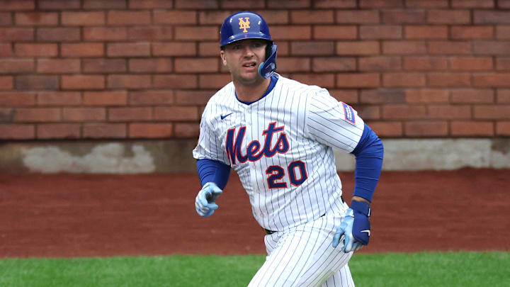 Alonso firmó una extensión de dos campañas y $54 millones con los Mets 