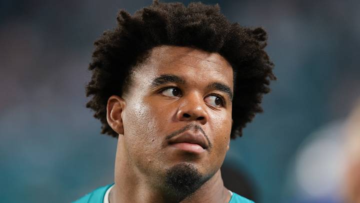 Miami Dolphins linebacker Chop Robinson