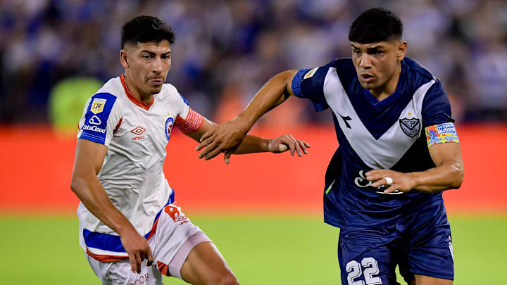 Argentinos Juniors y Vélez Sarsfield lucharán por un boleto a la gran final de la Copa de la Liga Profesional.