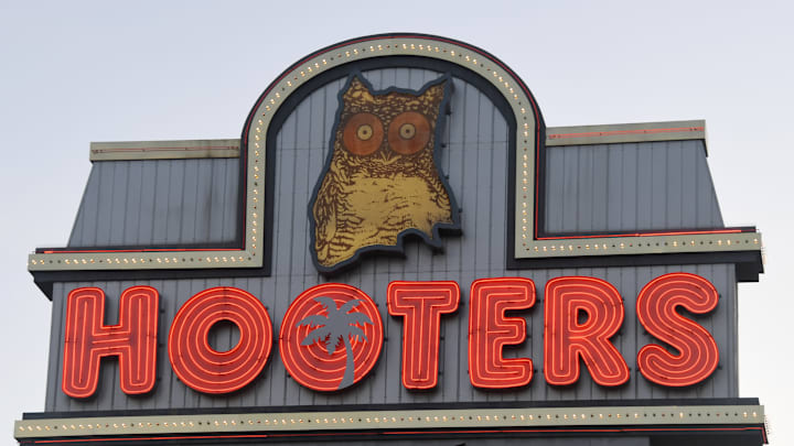 Hooters Casino Hotel In Las Vegas To Be Rebranded By OYO Hotels