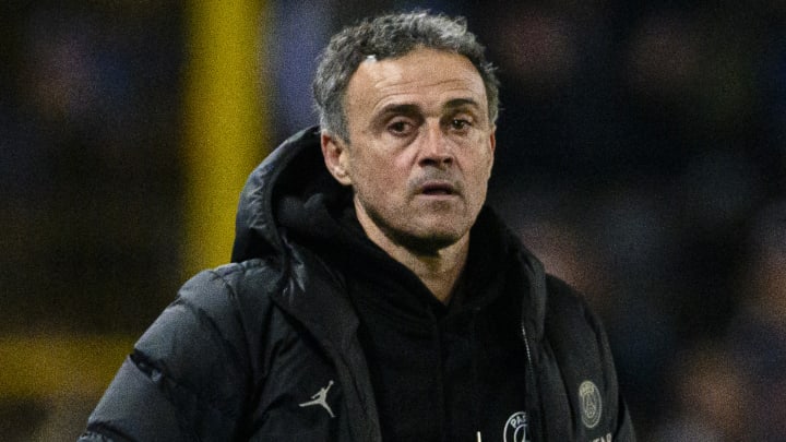 Luis Enrique - Paris Saint-Germain Luis Enrique - Paris Saint-Germain