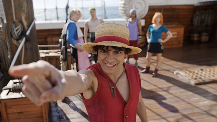 One Piece. (L to R) Taz Skylar as Sanji, Mackenyu as Roronoa Zoro, Iñaki Godoy as Monkey D. Luffy, Jacob Romero as Usopp, Emily Rudd as Nami in season 2 of One Piece. Courtesy Of Netflix © 2026