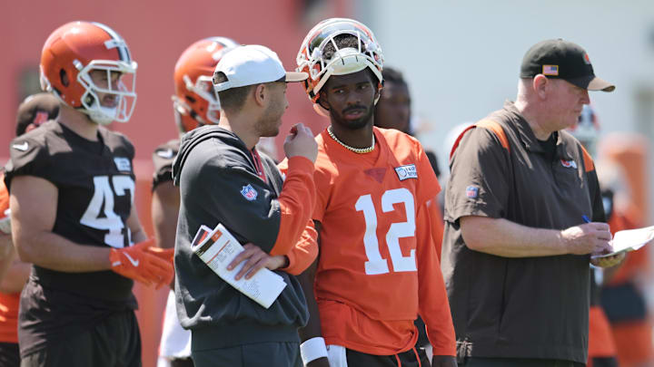 May 10, 2025; Berea, OH, USA; Cleveland Browns quarterback Shedeur Sanders (12) waits his turn for a drill during rookie minicamp at CrossCountry Mortgage Campus. May 10, 2025; Berea, OH, USA; Cleveland Browns quarterback Shedeur Sanders (12) waits his turn for a drill during rookie minicamp at CrossCountry Mortgage Campus.
