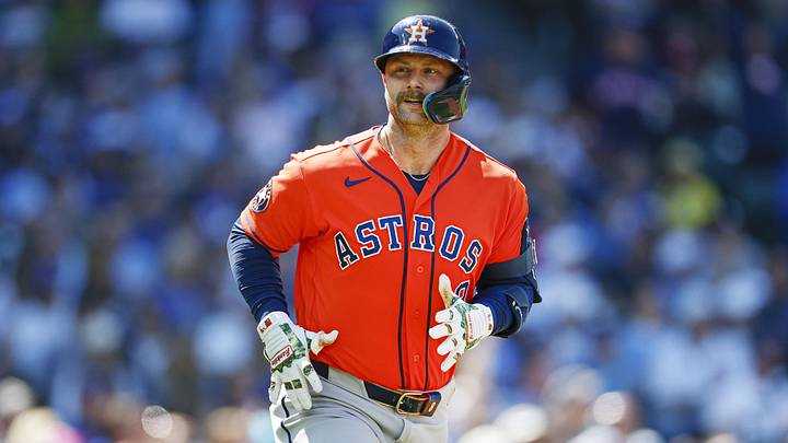 May 24, 2026; Chicago, Illinois, USA; Houston Astros first baseman Christian Walker (8) rounds the bases after hitting a three-run home run against the Chicago Cubs during the fifth inning at Wrigley Field. Mandatory Credit: Kamil Krzaczynski-Imagn Images May 24, 2026; Chicago, Illinois, USA; Houston Astros first baseman Christian Walker (8) rounds the bases after hitting a three-run home run against the Chicago Cubs during the fifth inning at Wrigley Field. Mandatory Credit: Kamil Krzaczynski-Imagn Images