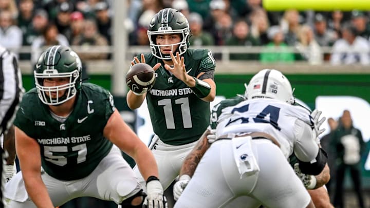 Michigan State's Alessio Milivojevic takes the snap on a play against Penn State during the first quarter on Saturday, Nov. 15, 2025, at Spartan Stadium in East Lansing.