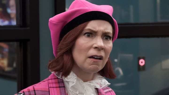 “Yes, And…” – Elsbeth. Pictured (L-R): Carrie Preston as Elsbeth Tascioni and Wendell Pierce as Captain Wagner Photo: Mark Schafer/CBS ©2025 CBS Broadcasting, Inc. All Rights Reserved.