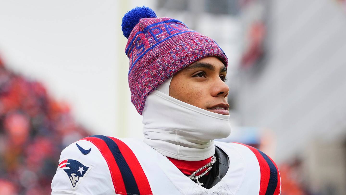 Christian Gonzalez's trainer says what all Patriots fans feel about looming extension