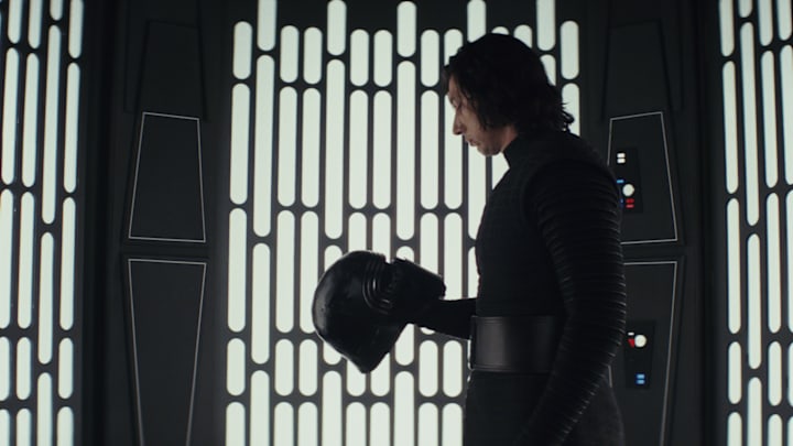 Star Wars: The Last Jedi..Kylo Ren (Adam Driver)..Photo: Lucasfilm Ltd. ..© 2017 Lucasfilm Ltd. All Rights Reserved.