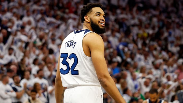 Karl-Anthony Towns podría pasar de Timberwolves a Lakers