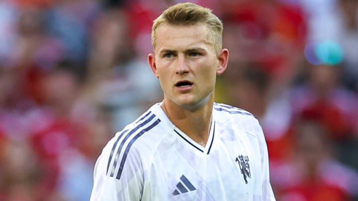 Matthijs de Ligt in action for Manchester United at MetLife Stadium.