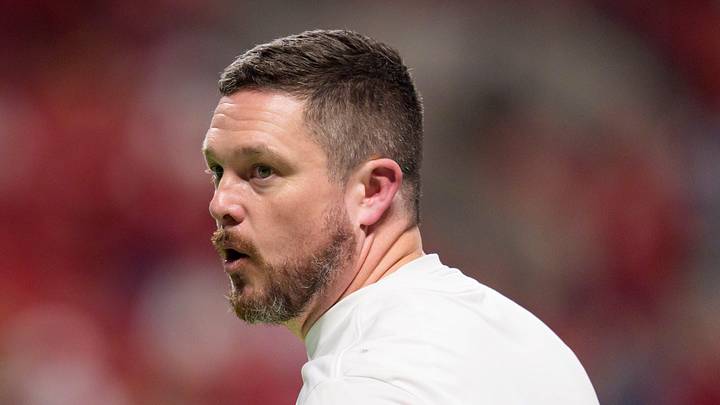 Oregon head coach Dan Lanning takes the field as the Oregon Ducks face the Indiana Hoosiers in the Peach Bowl on Jan. 9, 2026, at Mercedes-Benz Stadium in Atlanta, Georgia. Oregon head coach Dan Lanning takes the field as the Oregon Ducks face the Indiana Hoosiers in the Peach Bowl on Jan. 9, 2026, at Mercedes-Benz Stadium in Atlanta, Georgia.