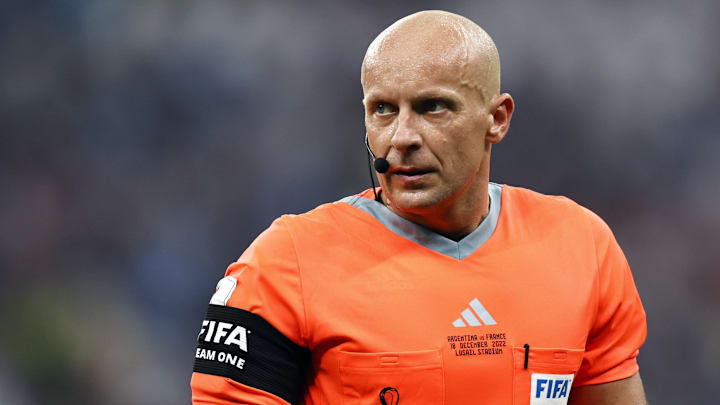 Mr Marciniak au coeur des débats Mr Marciniak au coeur des débats