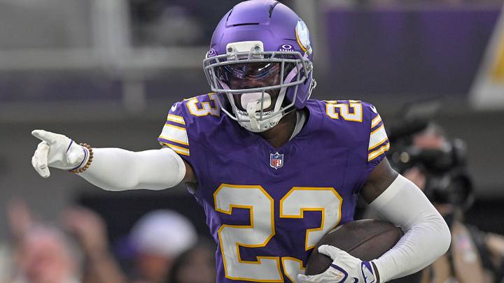 Minnesota Vikings CB James Pierre