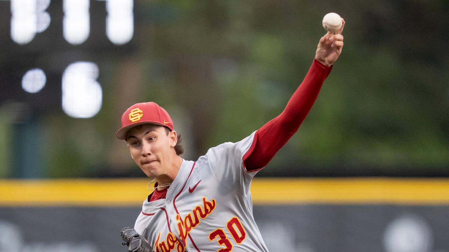 USC Trojans vs. Texas State Bobcats College Live Score Updates
