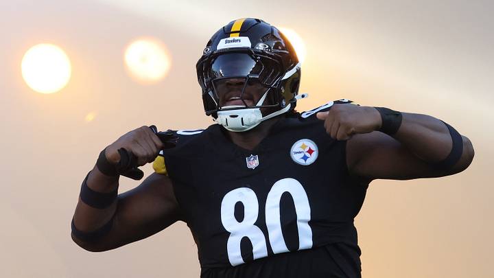 Pittsburgh Steelers tight end Darnell Washington