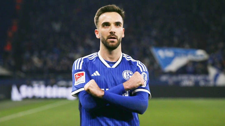 FC Schalke 04 v FC St. Pauli - Second Bundesliga