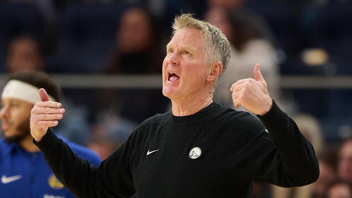 Dec 12, 2025; San Francisco, California, USA; Golden State Warriors head coach Steve Kerr looks up at the video scoreboard and reacts to a call made by referee and crew chief John Goble (not pictured) during the second quarter against the Minnesota Timberwolves at Chase Center. Mandatory Credit: Robert Edwards-Imagn Images Dec 12, 2025; San Francisco, California, USA; Golden State Warriors head coach Steve Kerr looks up at the video scoreboard and reacts to a call made by referee and crew chief John Goble (not pictured) during the second quarter against the Minnesota Timberwolves at Chase Center. Mandatory Credit: Robert Edwards-Imagn Images