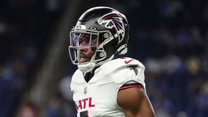 Atlanta Falcons cornerback Jeff Okudah (1) warms up before the Detroit Lions game at Ford Field in Detroit on Sunday, Sept. 24, 2023.