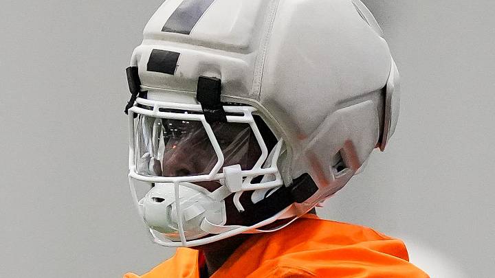 The University of Tennessee doesn't look like the most attractive place right now for recruits
