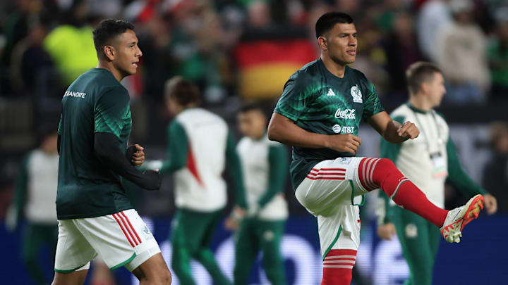 Luis Romo (Left) and Jesús Gallardo (right) are two of the few experienced El Tri players on the roster for the upcoming friendlies.