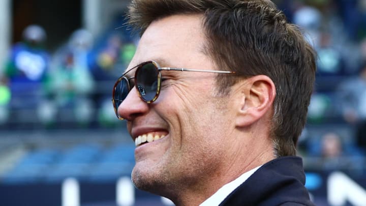 Jan 25, 2026; Seattle, WA, USA; Tom Brady signs autographs before the 2026 NFC Championship Game between the Seattle Seahawks and the Los Angeles Rams at Lumen Field. Mandatory Credit: Kevin Ng-Imagn Images Jan 25, 2026; Seattle, WA, USA; Tom Brady signs autographs before the 2026 NFC Championship Game between the Seattle Seahawks and the Los Angeles Rams at Lumen Field. Mandatory Credit: Kevin Ng-Imagn Images