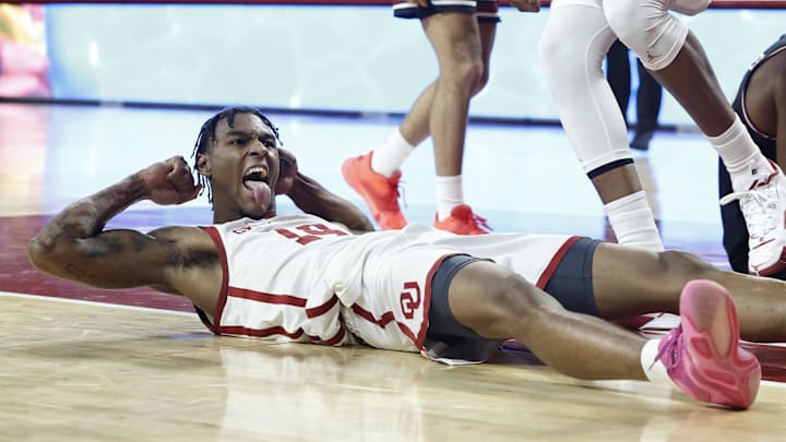 Oklahoma forward Jalon Moore Oklahoma forward Jalon Moore