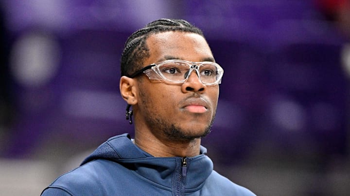 Arizona Wildcats guard Bryce James (6) Arizona Wildcats guard Bryce James (6)