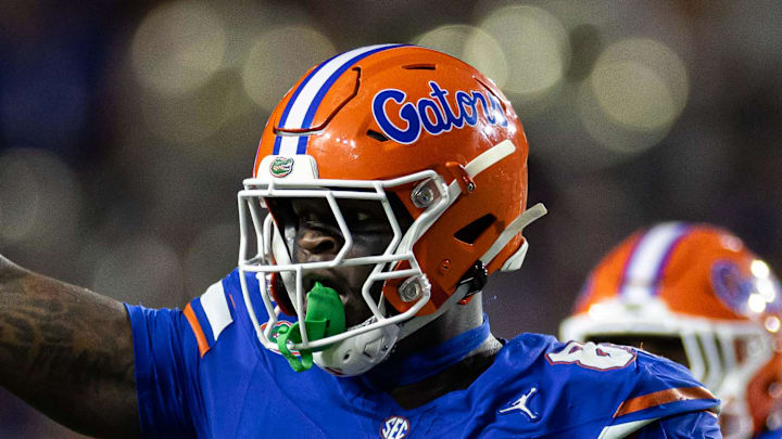 Florida Gators defensive lineman Caleb Banks