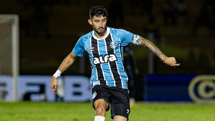 Contrato de Villasanti com o Grêmio vai até dezembro de 2029