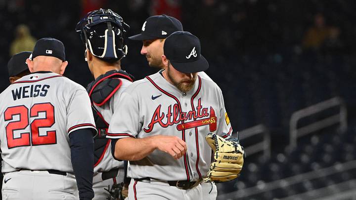 Apr 20, 2026; Washington, District of Columbia, USA; Atlanta Braves pitcher Bryce Elder (55) is removed from the game by manager Walt Weiss (22) during the seventh inning against the Washington Nationals at Nationals Park. Mandatory Credit: Brad Mills-Imagn Images