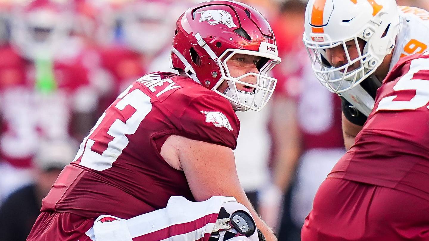 Razorbacks' OL Earns Player of The Week Honors After Victory Over ...