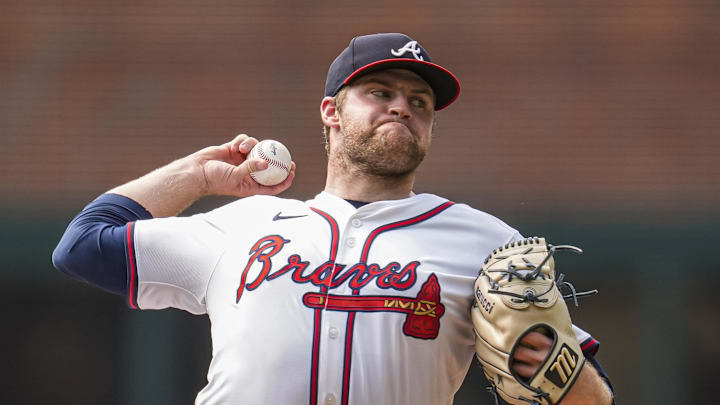 Sep 24, 2025; Cumberland, Georgia, USA; Atlanta Braves starting pitcher Bryce Elder (55) pitches against the Washington Nationals during the first inning at Truist Park. Mandatory Credit: Dale Zanine-Imagn Images