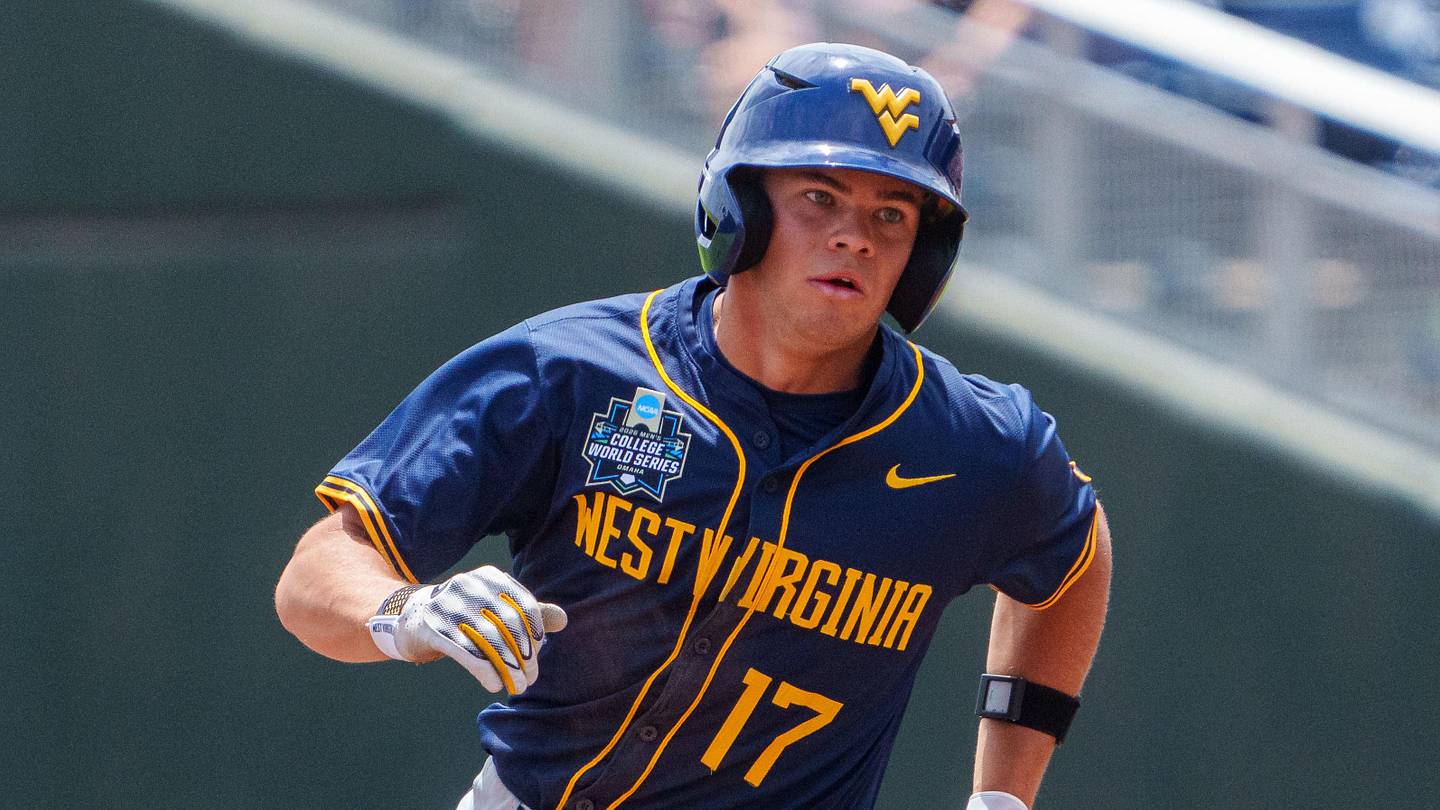 Updated College World Series bracket: Who does West Virginia play next?
