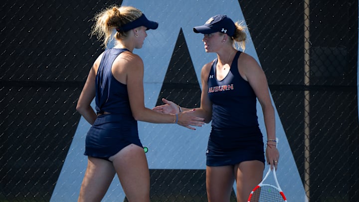 Ava Hrastar and DJ Bennett during the ITA Southern Regional Championships