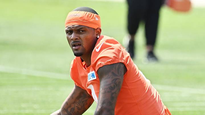 Cleveland Browns quarterback Deshaun Watson (4)